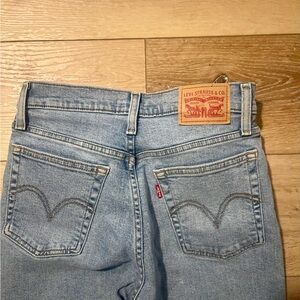 Levi's Wedgie Straight Jeans